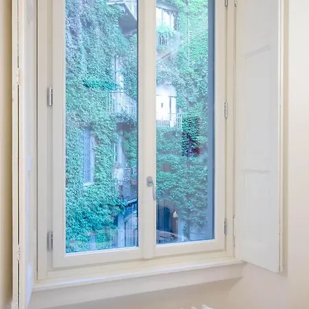 Suite Sant'Ambrogio, Universita Cattolica