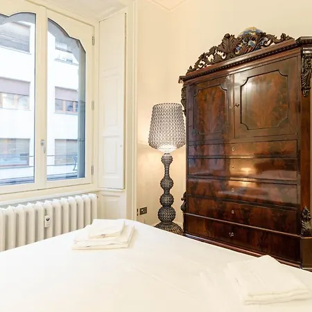 Apartment Suite Sant'Ambrogio, Universita Cattolica Milan